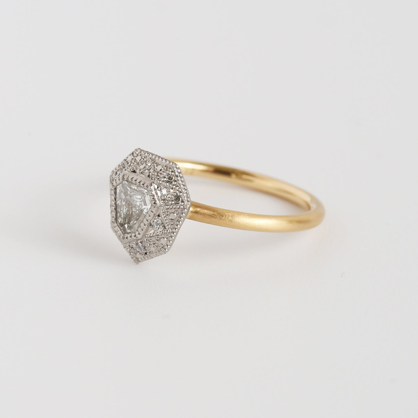 【 Le Marais 】Shild Diamond Ring