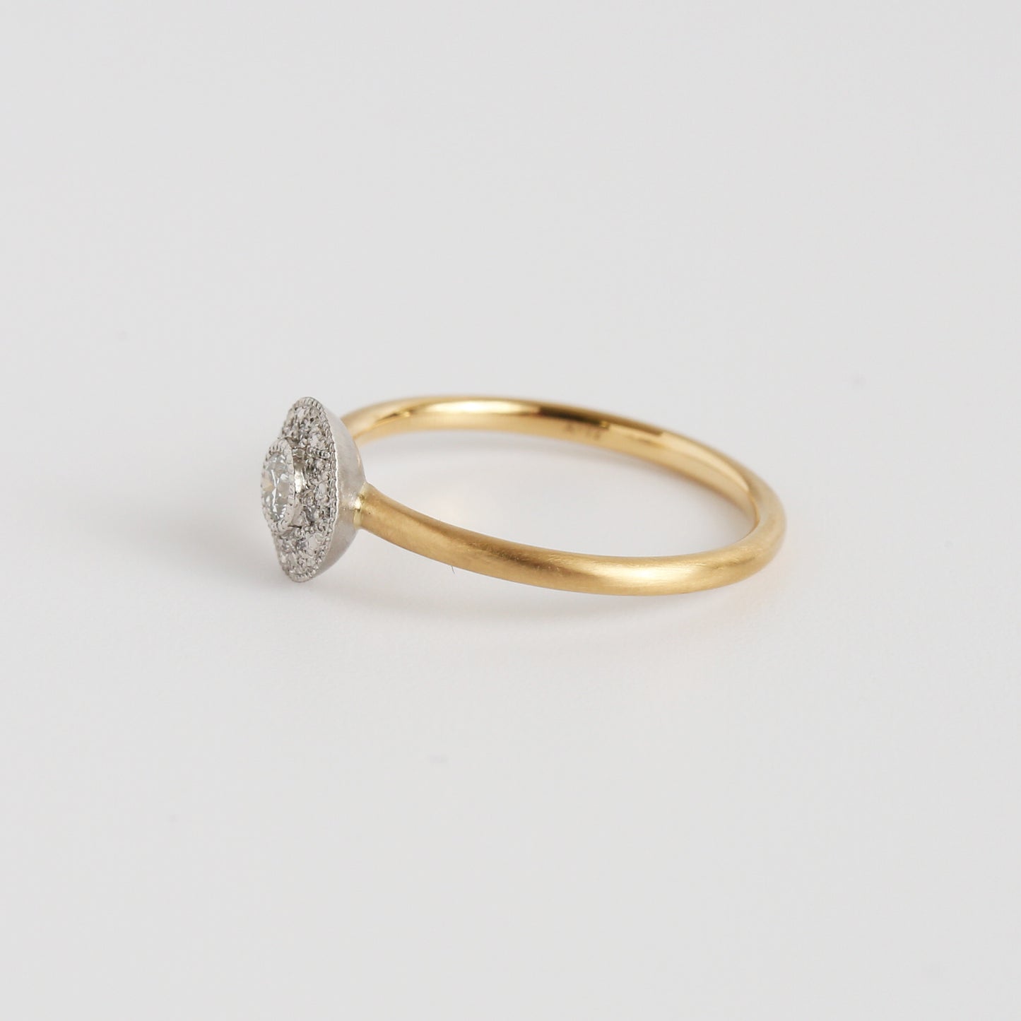 【 Le Marais 】Round Briliant Diamond Ring
