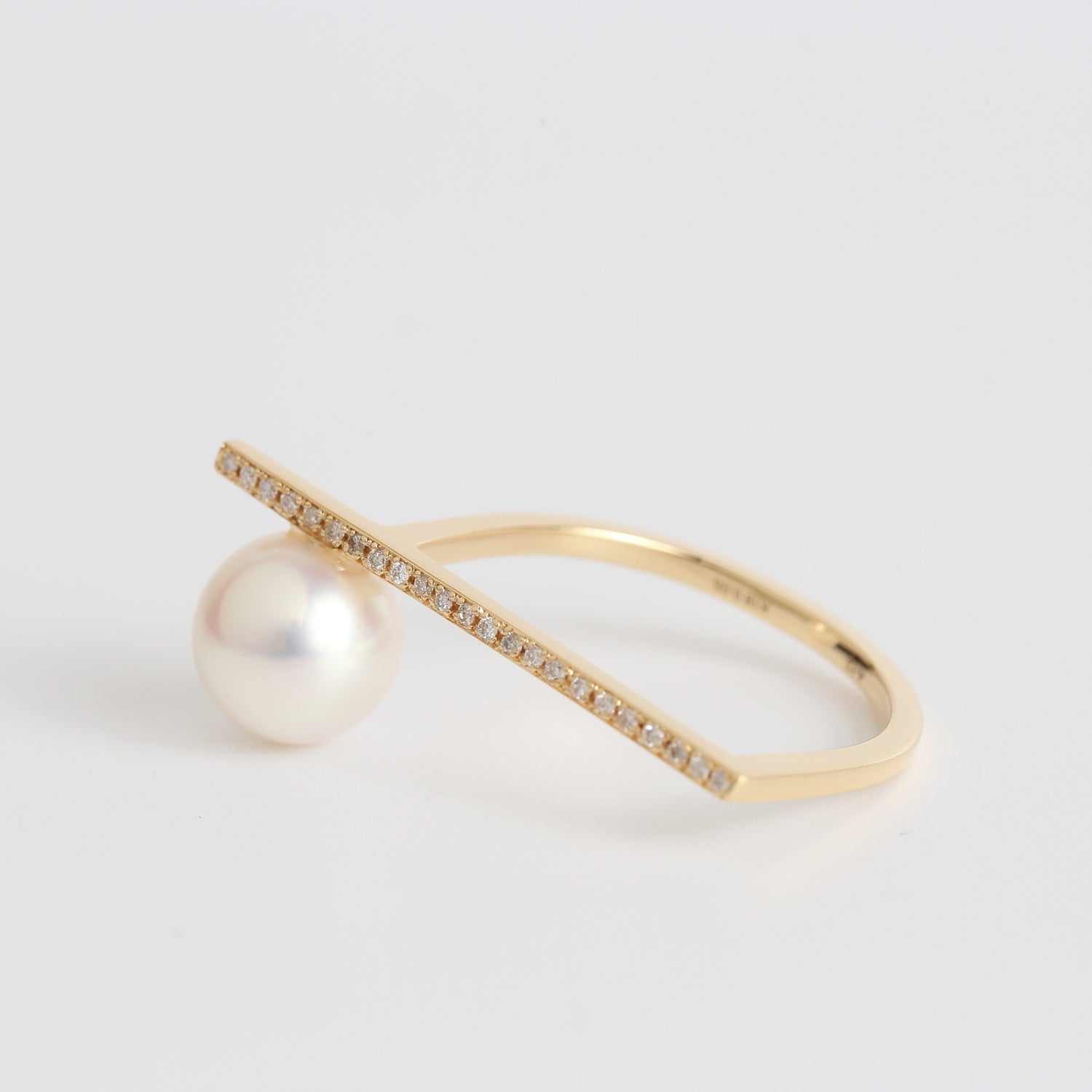 Orderly Line | Asymmetry Ring